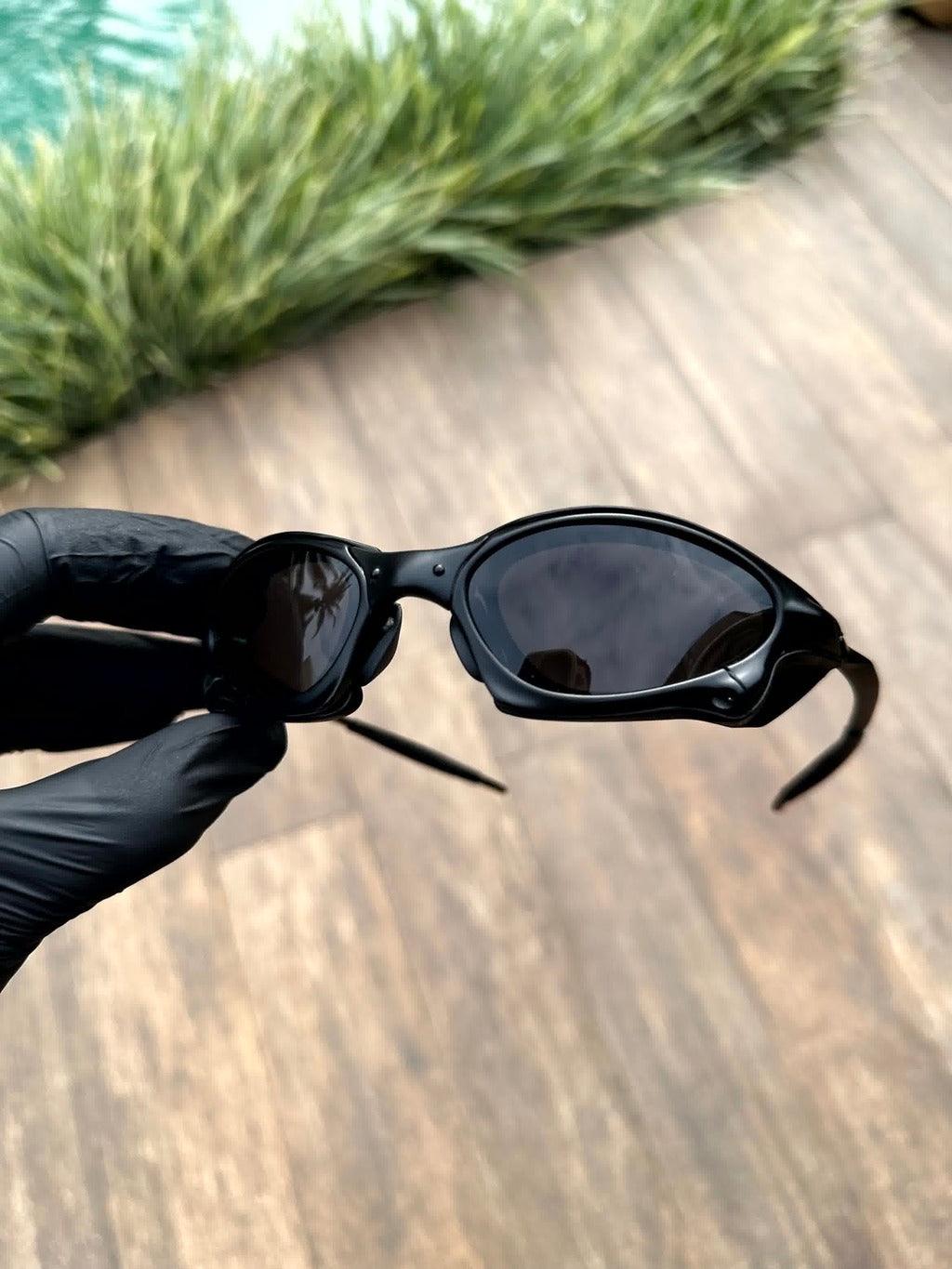 Penny carbon all black