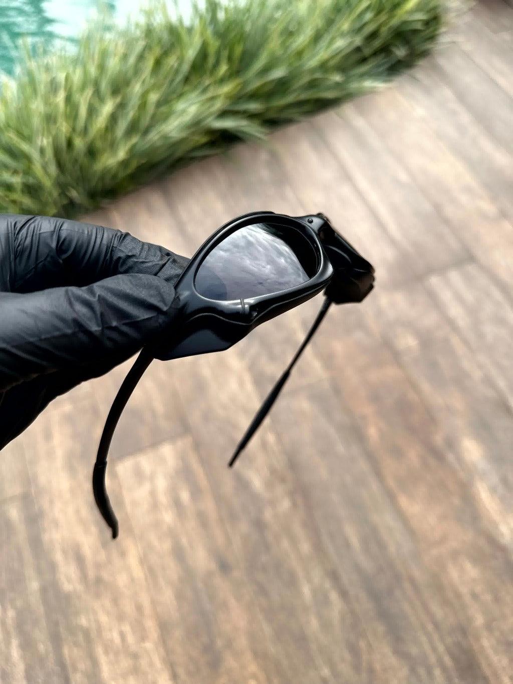 Penny carbon all black