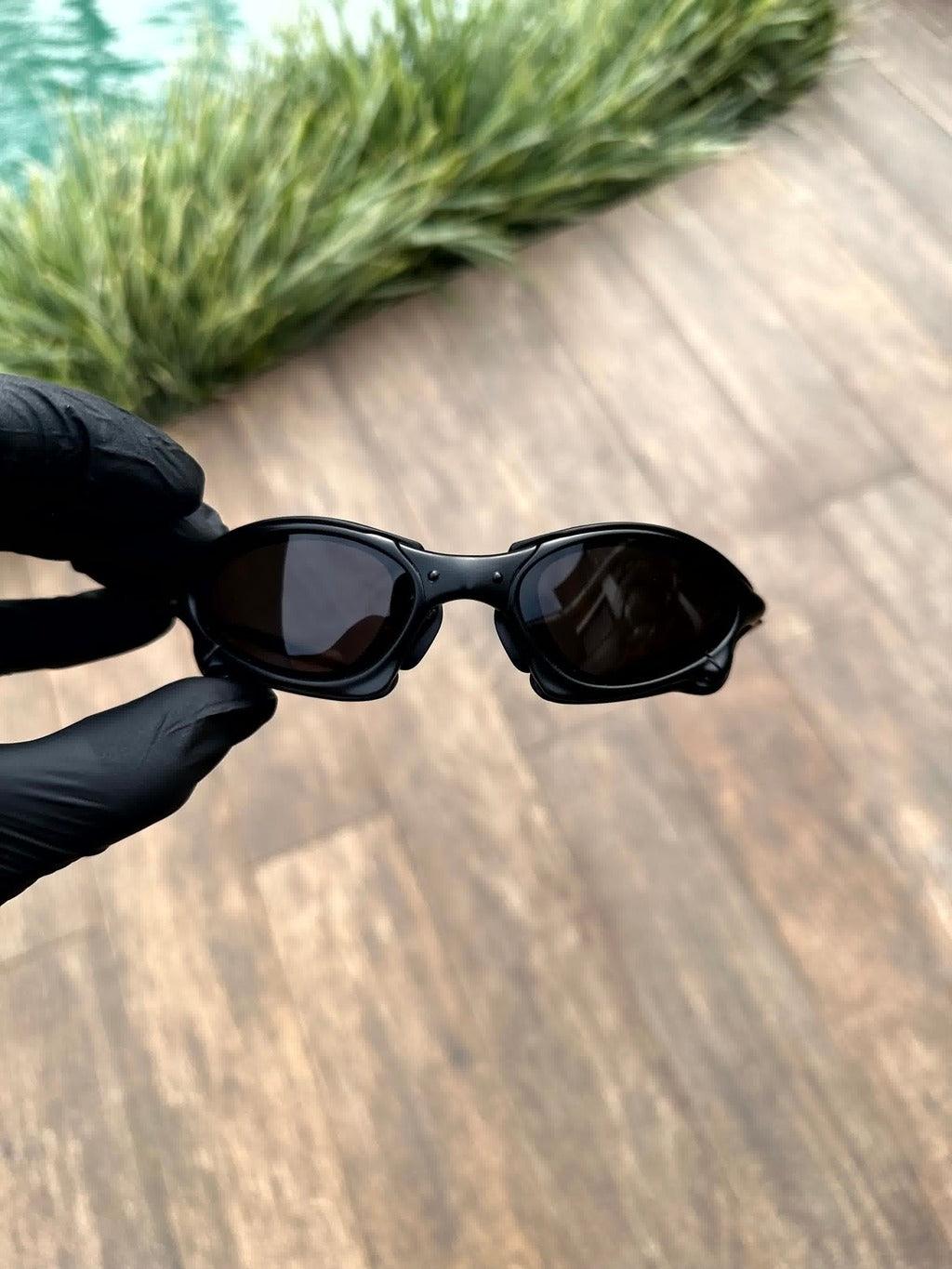 Penny carbon all black